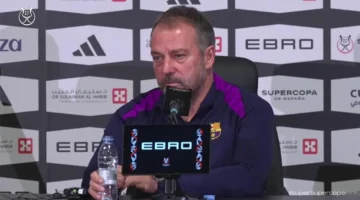 فليك يرحب بصفقة برشلونة الجديدة ويعد الجماهير بلقب 2026